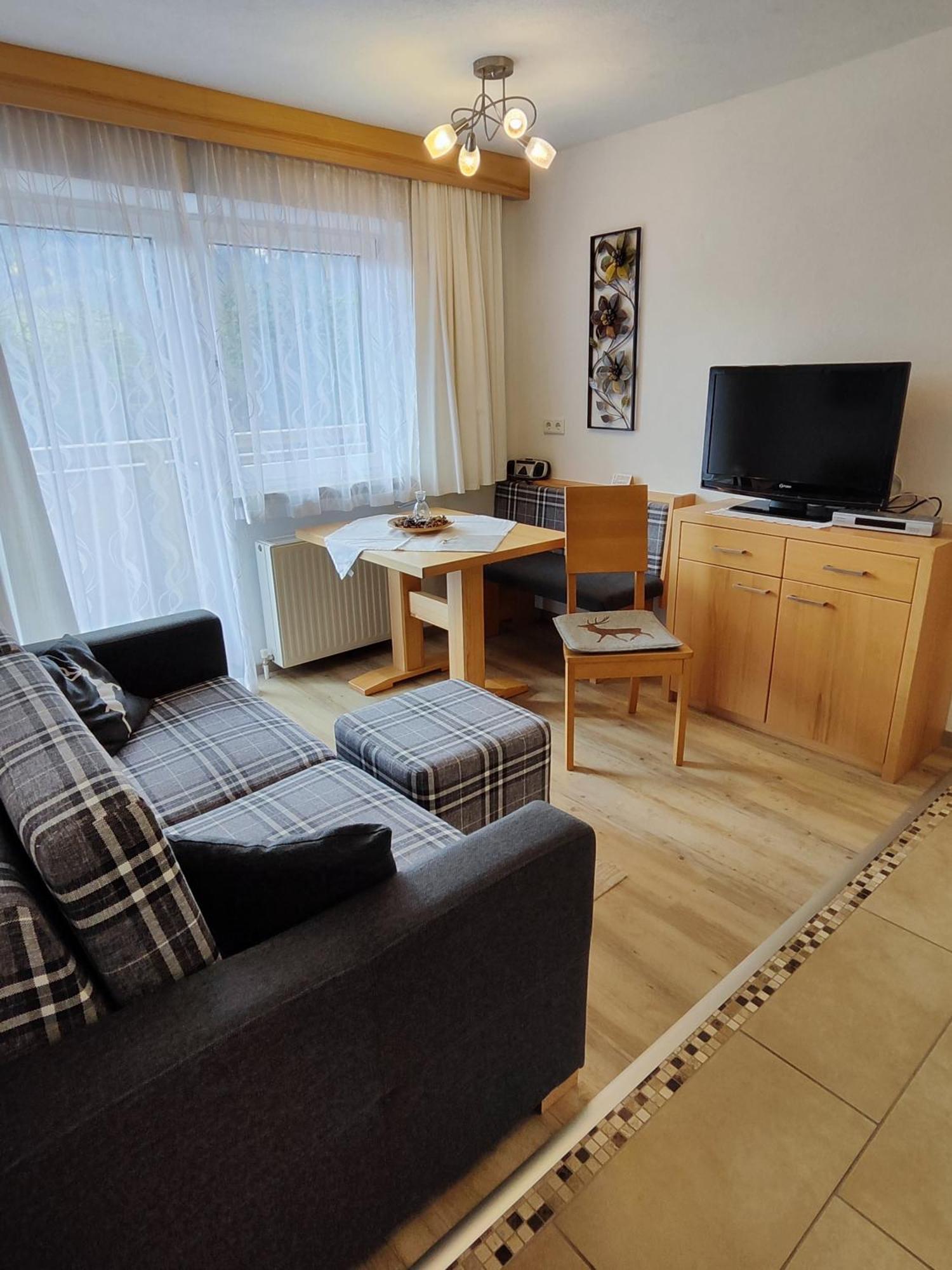 Apartmenthaus Bader Leutasch Exterior photo